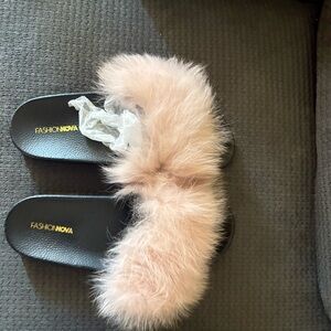 Fashion Nova Pink and Black Furry Slippers